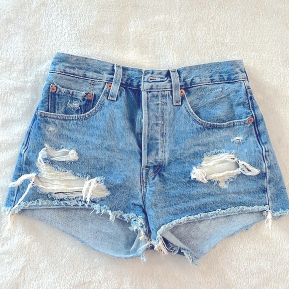 Levi's Premium 501 Jean Shorts High Rise size 26 EUC - Picture 2 of 5